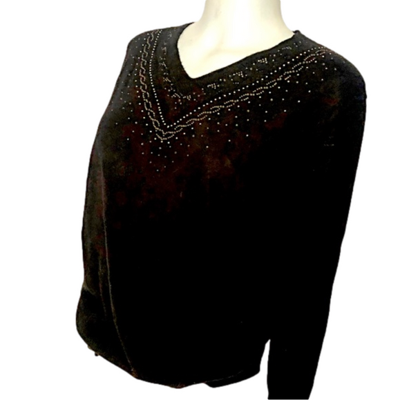 WILLY - Black V-neck Soft Sweater - Picture 2 of 6